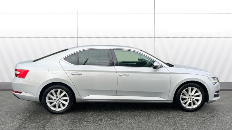 Skoda Superb 1.5 TSI SE Technology 5dr Petrol Hatchback